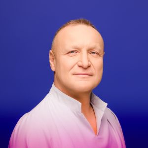 Adam  Hajduczenia